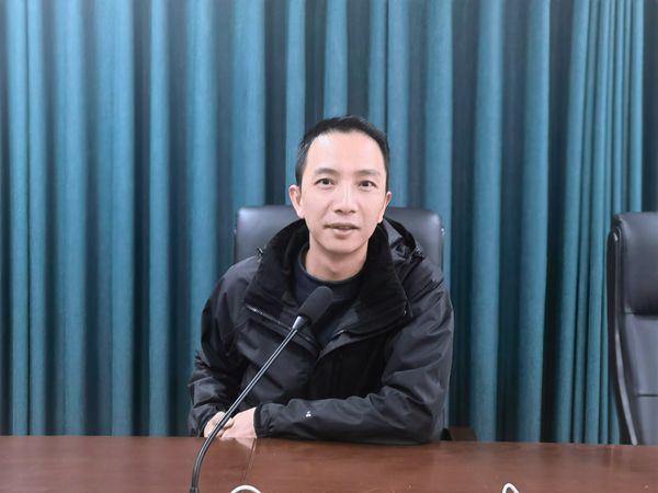 1659671523523994.jpg 彭刚讲话_副本.jpg